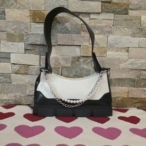 Akira Chunky Sole Bag